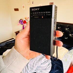 Sony Black Portable AM/FM Pocket Radio